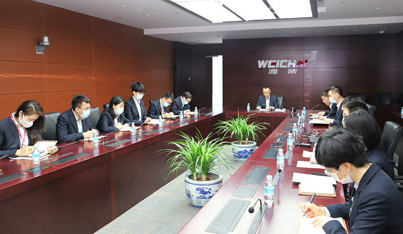 山重租賃黨支部召開組織生活會(huì)并開展民主評(píng)議黨員-web-作者:鄭帥.jpg 山重租賃黨支部召開組織生活會(huì)并開展民主評(píng)議黨員-web-作者:鄭帥.jpg